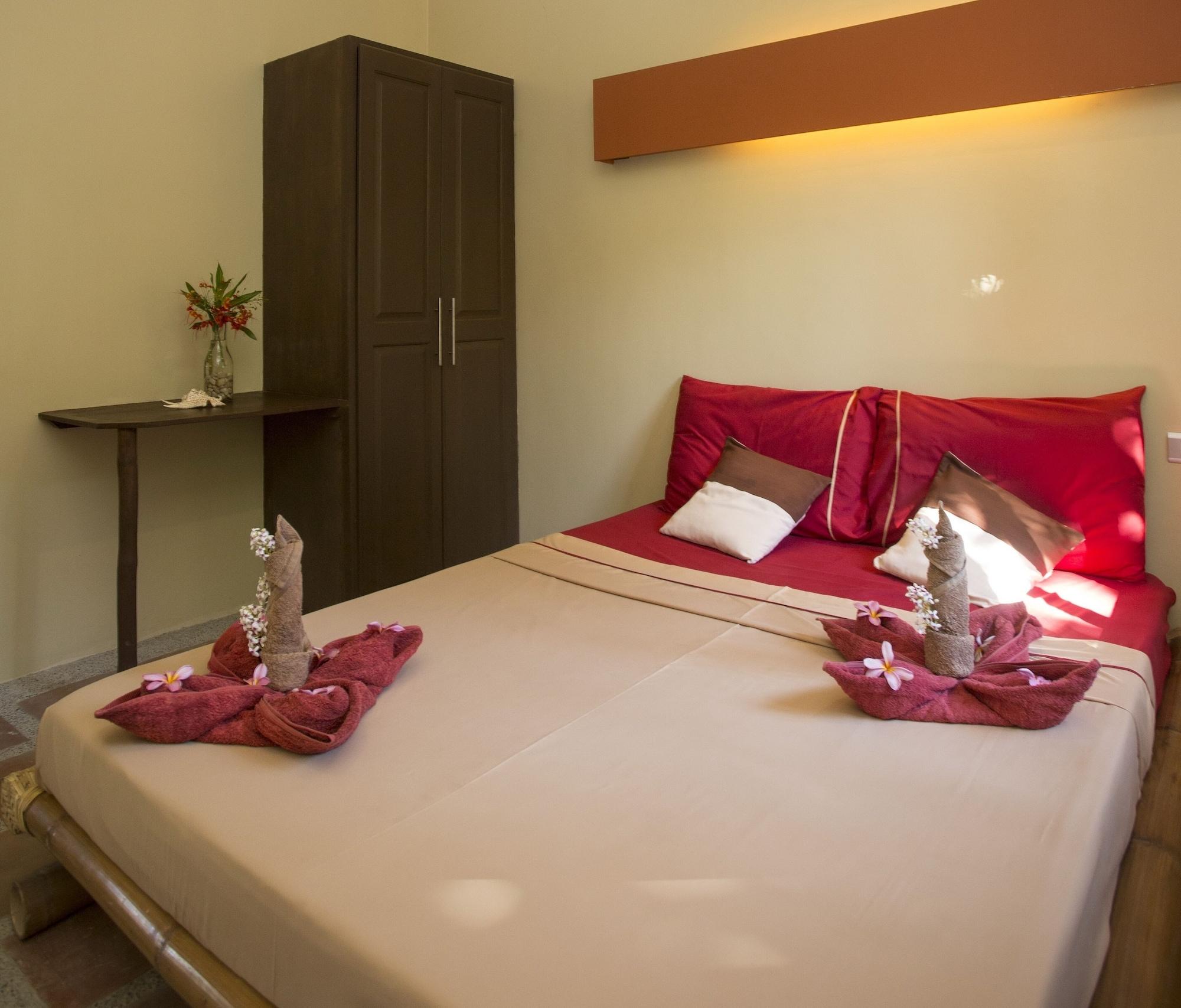 Reef Retreat Resort Balabag  Εξωτερικό φωτογραφία