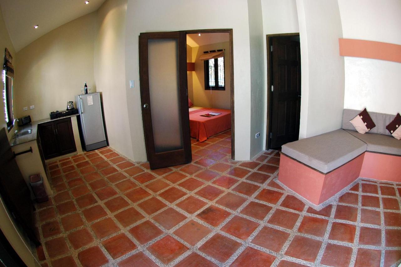 Reef Retreat Resort Balabag  Δωμάτιο φωτογραφία