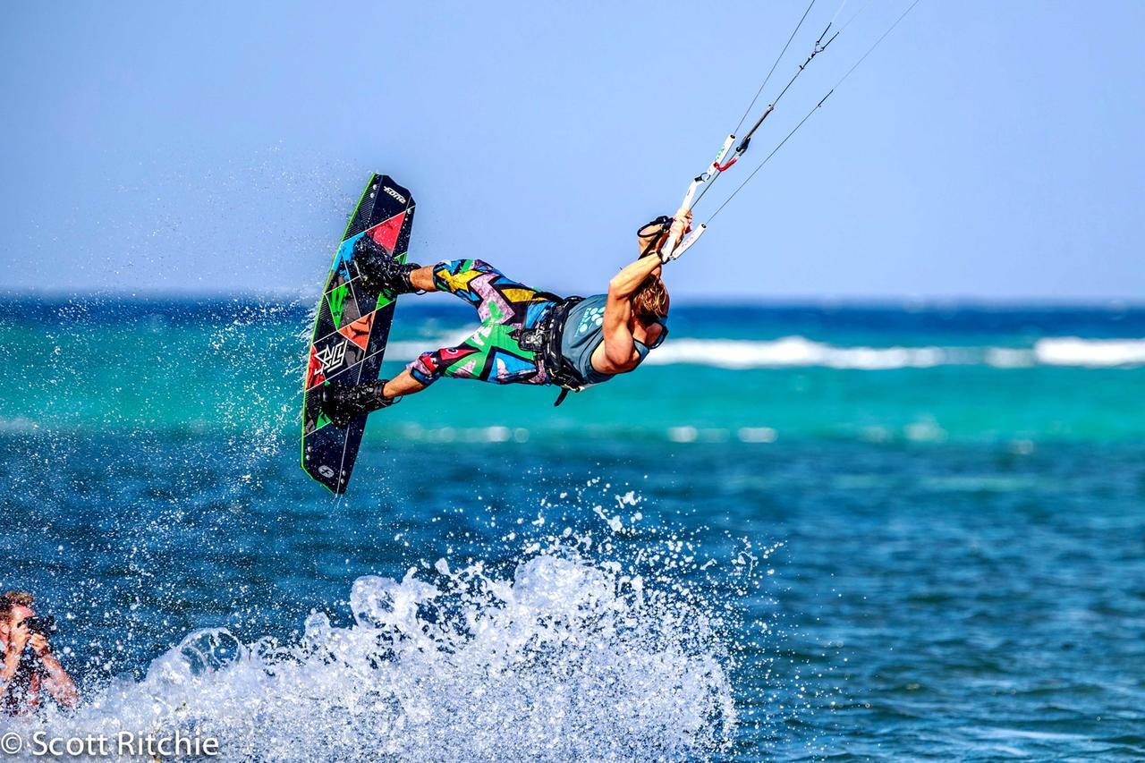 Reef Retreat Resort Balabag  Εξωτερικό φωτογραφία